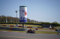 donington-no-limits-trackday;donington-park-photographs;donington-trackday-photographs;no-limits-trackdays;peter-wileman-photography;trackday-digital-images;trackday-photos
